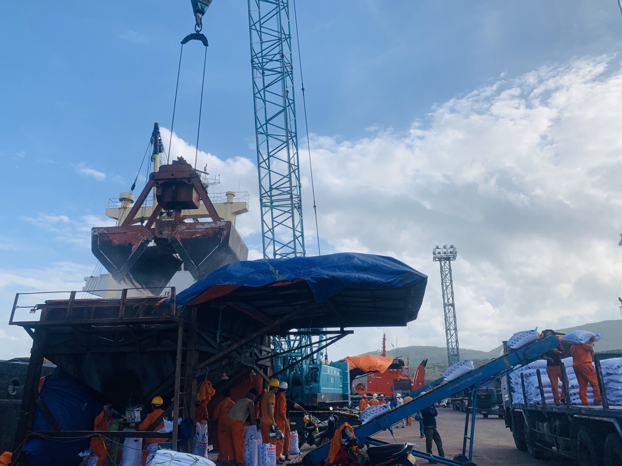 Port logistics